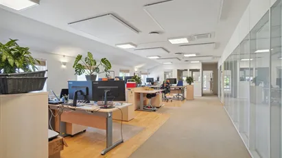 360 m² kontor udlejes på Gammelgårdsvej 87B i Farum 360 m² kontor udlejes på Gammelgårdsvej 87B i Farum