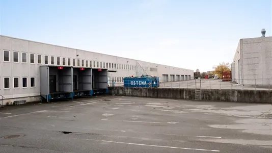 Lagerlokaler til leje i Kastrup - billede 1