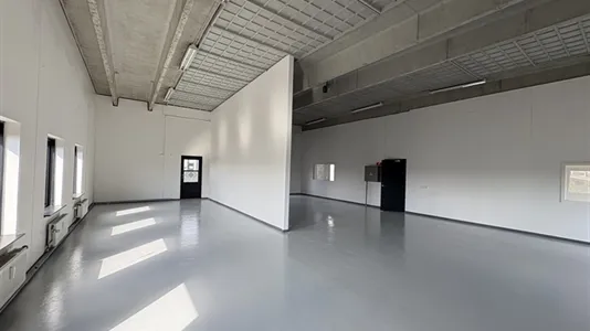 Lagerlokaler til leje i Ishøj - billede 3