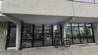 Lækkert butik/kontor til leje i hjertet af Ishøj