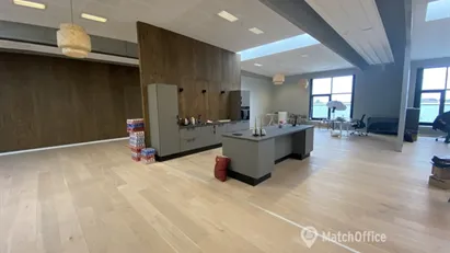 Virkeligt flotte kontorer til lav pris